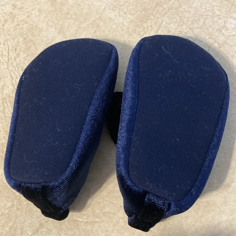 0-3M blue velour shoes